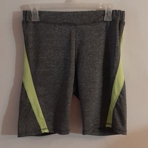 Aviva Junior's Sports Shorts Size XL